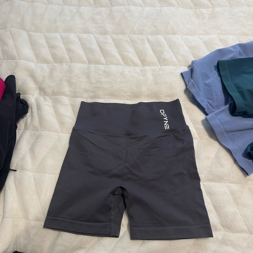 Dfyne biker shorts